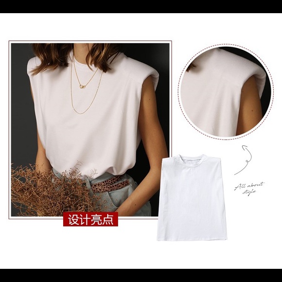 Sleeveless top - Picture 2 of 3